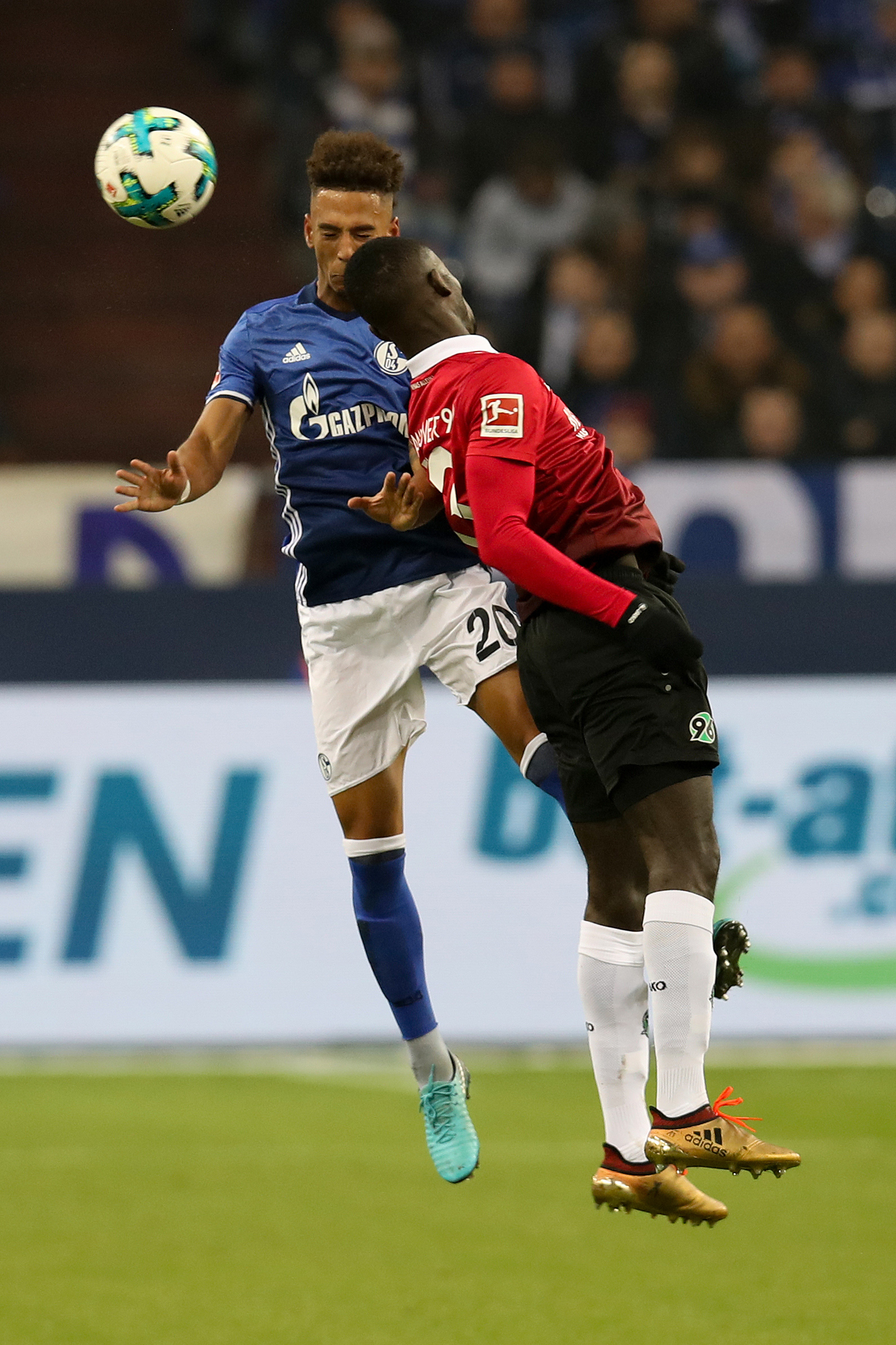 沙尔克04客场破门德甲战平法兰克福 沙尔克04客场破门德甲战平法兰克福